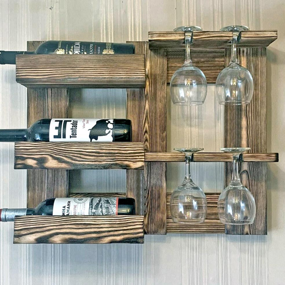 Настенная винная полка 