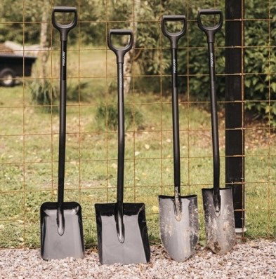 Лопата дренажная штыковая 130 см Fiskars 