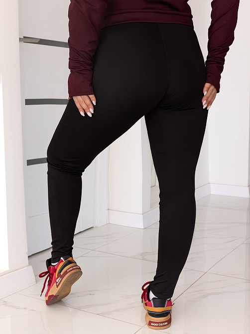 Женский костюм для спорта и фитнеса 