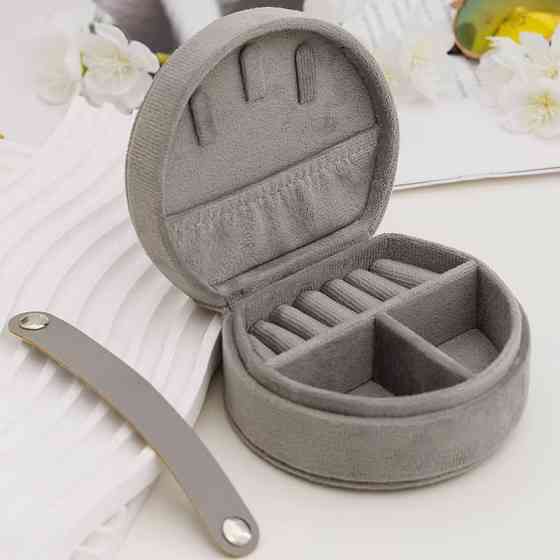 Органайзер-шкатулка для украшений футляр для хранения драгоценностей и аксессуаров органайзер 10х9х5 см бархат, серый Каменец-Подольский