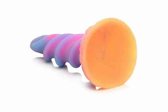 Фэнтезийный фаллоимитатор Creature Cocks Glow-in-the-Dark Unicorn Dildo, светится в темноте, 20,6 см Sex Aura Киев