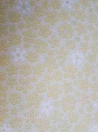 Метрові вінілові шпалери на флізеліні AdaWall Ada Kids дитячі для дівчинки квіточки на жовтому Київ