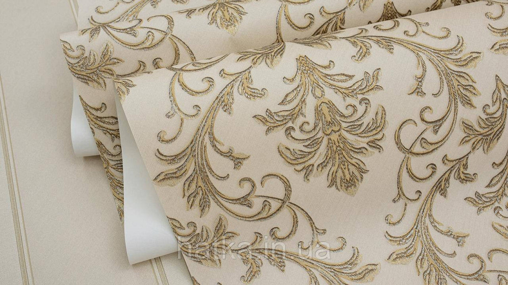 Шпалери метрові вінілові на флізеліні Sintra Classic класика вензеля завитки структурні золотисті на бежевому 445235 Київ - фото 3