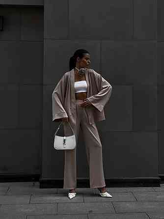 Жіночий базовий костюм-двійка: кімоно та штани атлас Бежевий Одеса