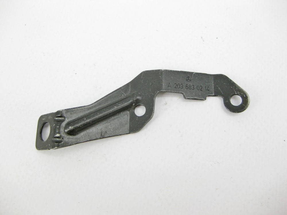 Mercedes-Benz  A2036830214 Правий кронштейн декоративної накладки магнітоли та клімату C-Class W203 CLC Sportcoupe C203 Одесса - изображение 4