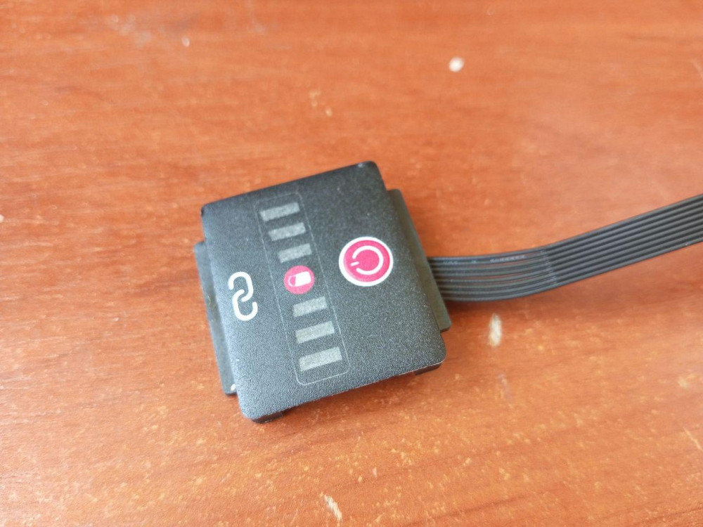 Кнопка контроля заряда Аккумуляторной бесщеточной мотокосы Parkside PPFSA 40-Li B2 E319204 sk-2 Полтава - изображение 1