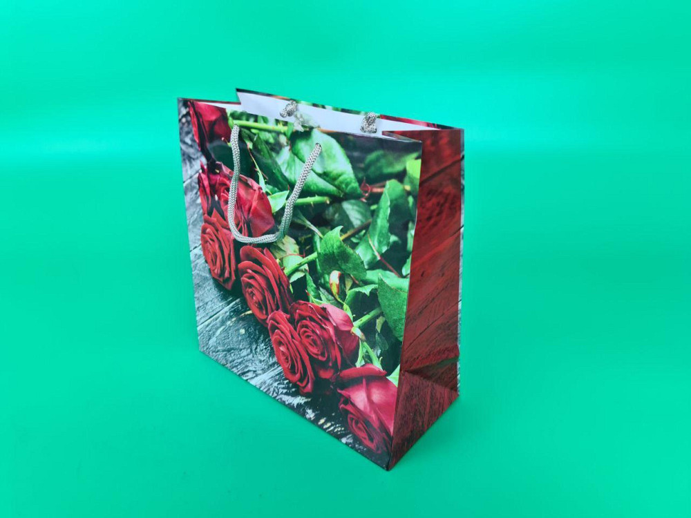 Пакет бумажный подарочный квадратный 23*24*10(артKV-208) (12 шт) Харьков - изображение 1