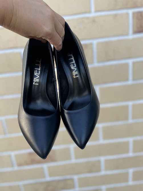 Nivelle Туфлі жіночі NIVELLE чорні натуральна шкіра каблук 8 см 36р. (1845/82-8066) Коломыя - изображение 4