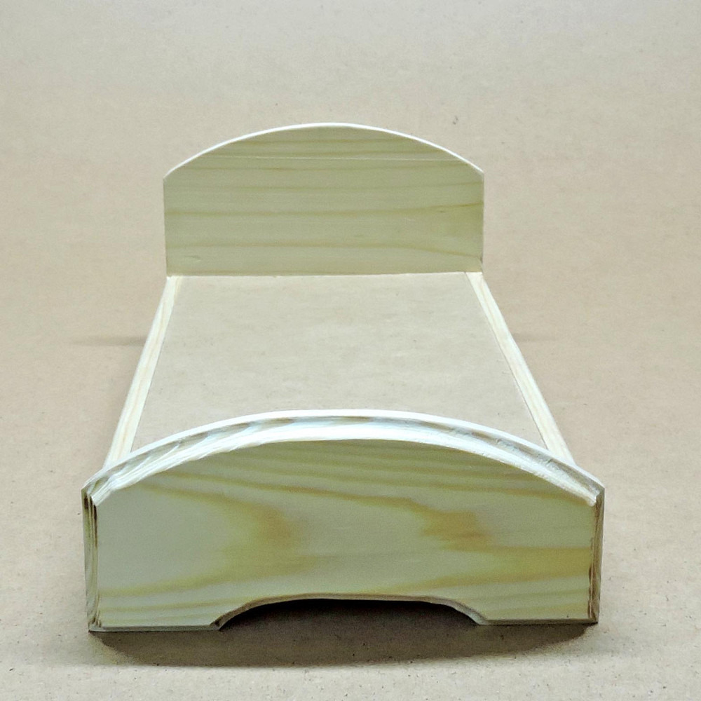 Кровать для кукол 