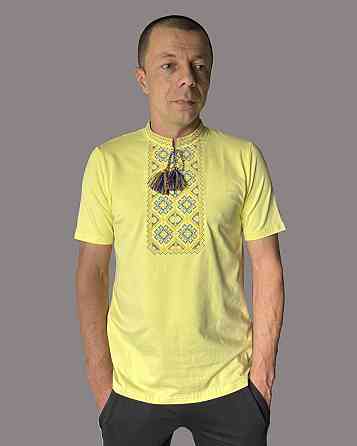 Мужская футболка вышиванка светло-желтого цвета в патриотических цветах 3XL Киев