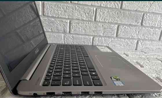 Ігровий Ноутбук: ASUS ZenBook, FHD IPS/i7-6500, 8Gb, SSD256Gb. GTX 960 4Gb Київ