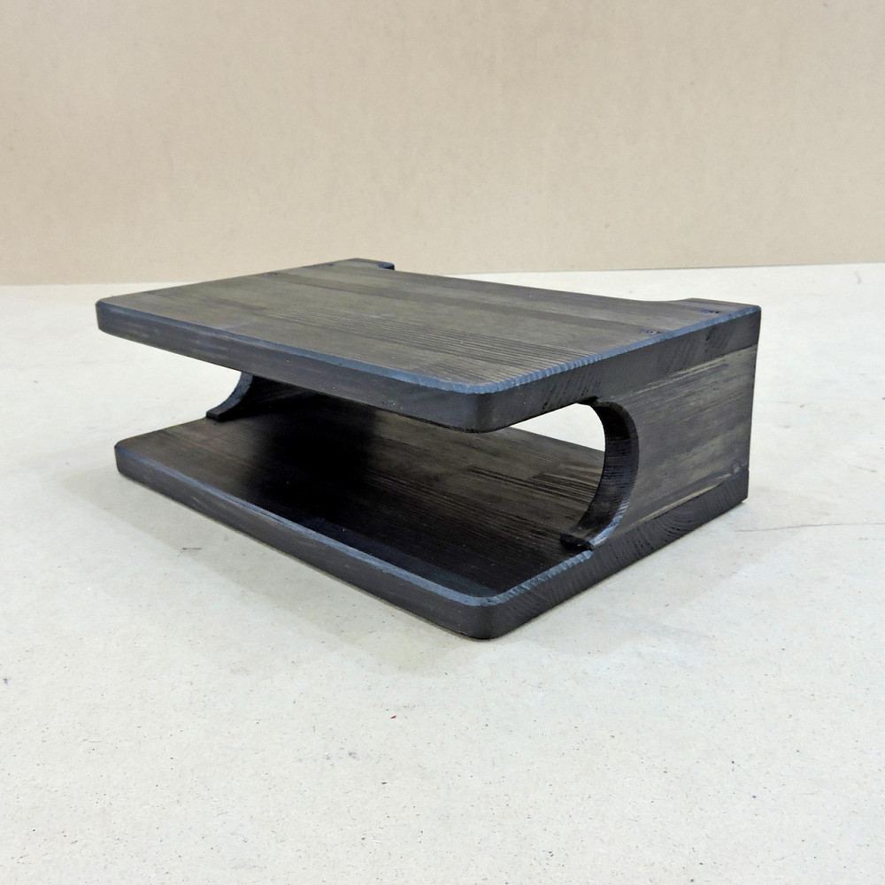 Полка для роутера 