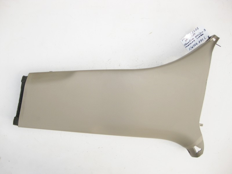 Mercedes-Benz  A1666902525 8N84 Обшивка лівої стійки "B" нижня бежева ML W166 GL X166 Одесса - изображение 1