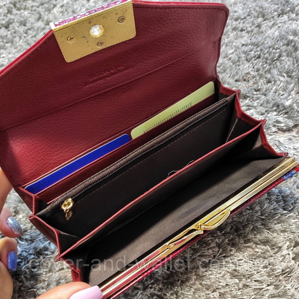 Красивий глянсовий жіночий гаманець із натуральної шкіри бордового кольору Beth Cat Київ - фото 4