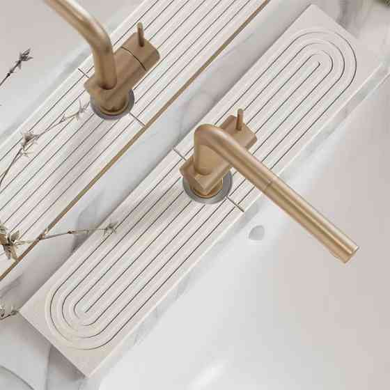 Набор для ванной комнаты и душа коврик для ног,подставка,накладка-коврик на раковину,цвет белый Каменец-Подольский