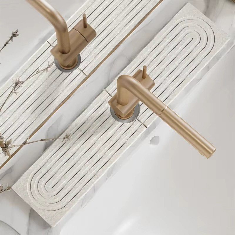 Набор для ванной комнаты и душа коврик для ног,подставка,накладка-коврик на раковину,цвет белый Каменец-Подольский - изображение 5