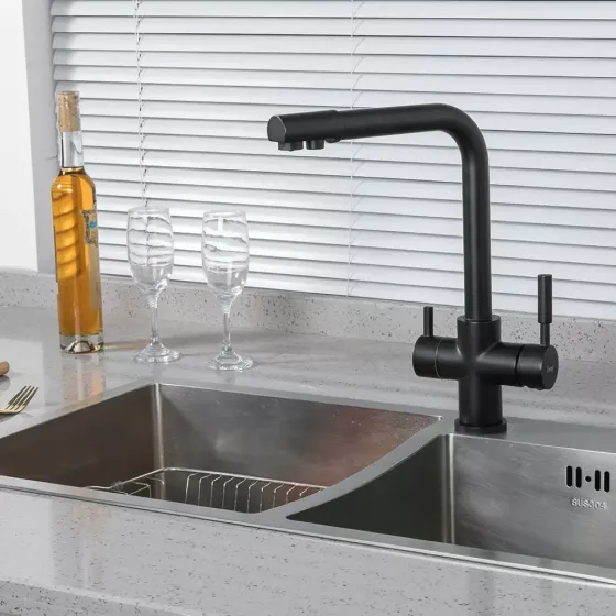 Смеситель для кухни с подключением к фильтру Frap F4352-6 черный Киев