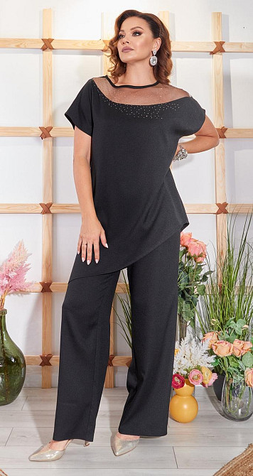 Брючный костюм с кристаллами (50) Киев - изображение 1