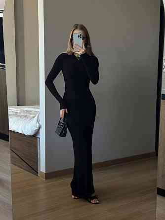 Жіноча облягаюча максі сукня з віскози Чорний Одеса