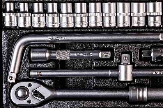 Набір насадок торцевих MASTERTOOL PROFI CrV 1/2" 8-32 мм подовжувальна тріскачка 72Т 26 шт металевий кейс Рівне