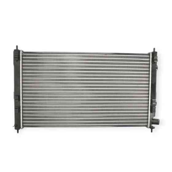 Радиатор двигателя Mitsubishi Outlander 2.0-2.2D 06- охлаждения Мукачево