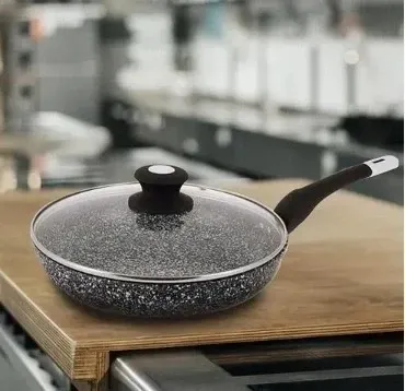 Антипригарная сковорода UNIQUE UN-5114 с крышкой 22 см светлый гранит Одесса - изображение 2