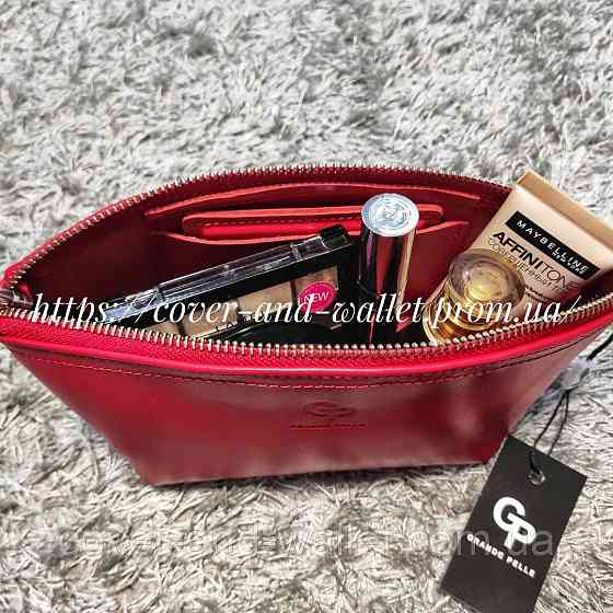 Стильная кожаная женская косметичка красного цвета Grande Pelle 805660 Киев