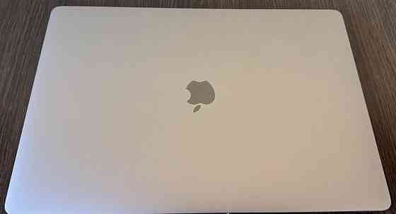 Ідеал!MacBook Pro 16” intel I9 /32/512Gb акб:95% 2019 Model A2141 Харків