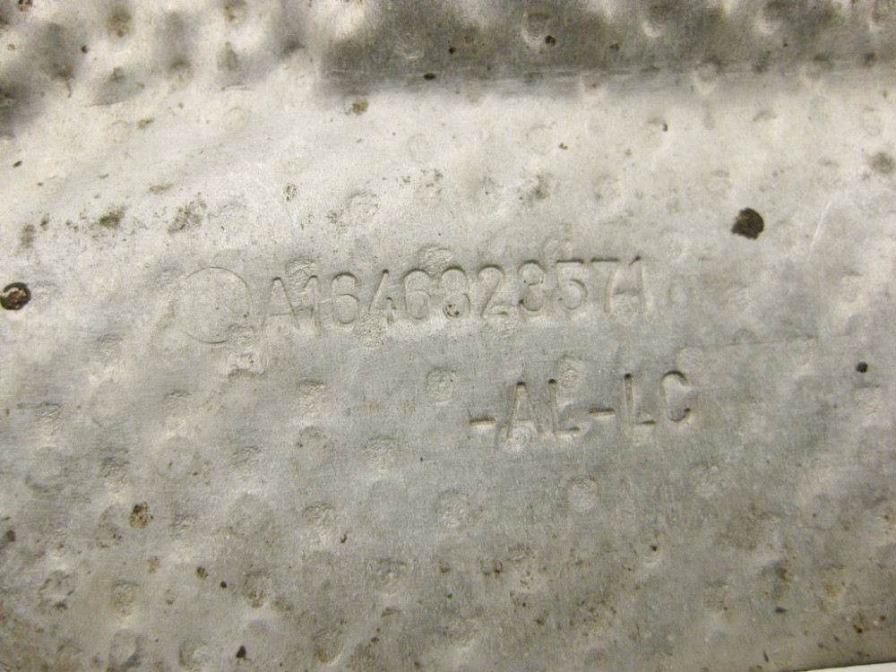 Mercedes-Benz  A1646823571 Захисний екран підлоги в центрі кузова праворуч ML W164 GL X164 Одесса - изображение 8