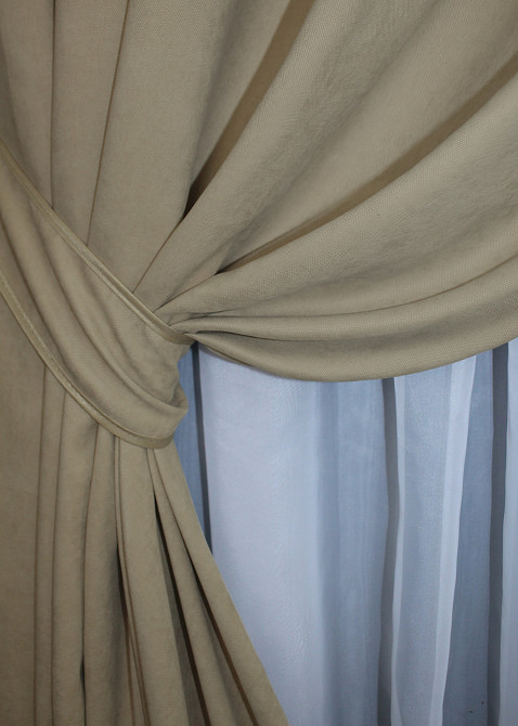 Комплект штор на люверсах VR-Textil Микровелюр SPARTA № 1196ш 150х270 см 2 шт Бежевый (37-0120) Киев - изображение 4