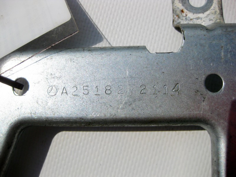 Mercedes-Benz  A2518272114 Кронштейн - утримувач блоку супутникового радіо Sirius R-Class W251 Одесса - изображение 8