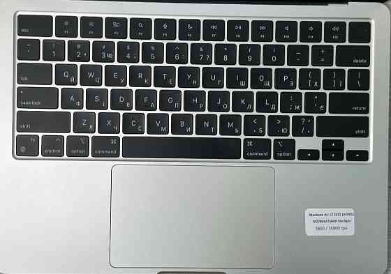 Ноутбук MacBook Air 13 2022 Starlight M2 8Gb. 256Gb. SSD , A2681 Идеал ! Киев