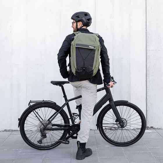 Рюкзак Thule Paramount Commuter 28L TPBBP-328 Black (7121916) Киев
