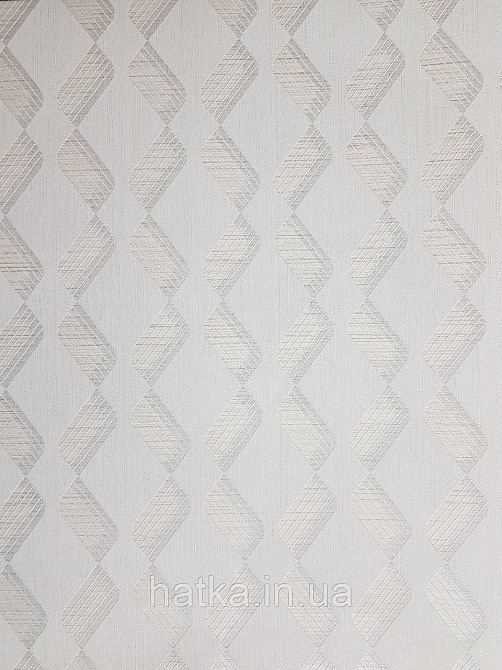 Шпалери метрові вінілові на флізелін Marburg Villa Romana геометрія смужки зигзаг сріблясті на білому Київ - фото 3
