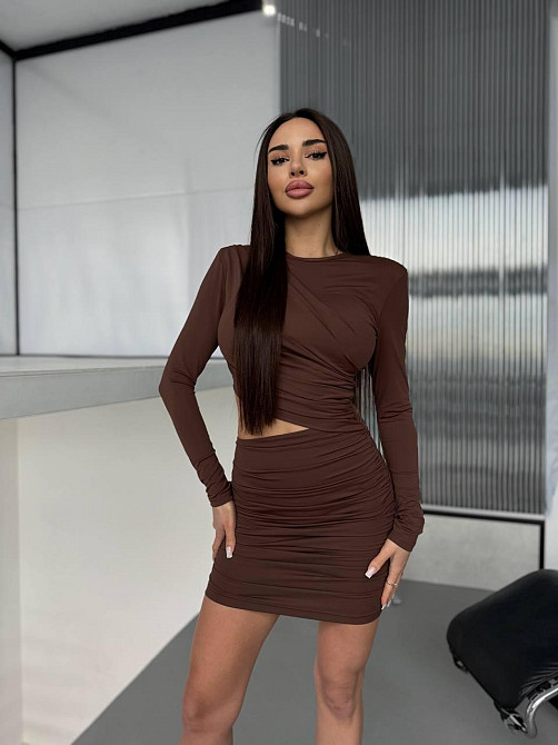 Жіноче романтичне вечірнє мініплаття з вирізом біфлекс Мокко, 46/48 Одеса - фото 8