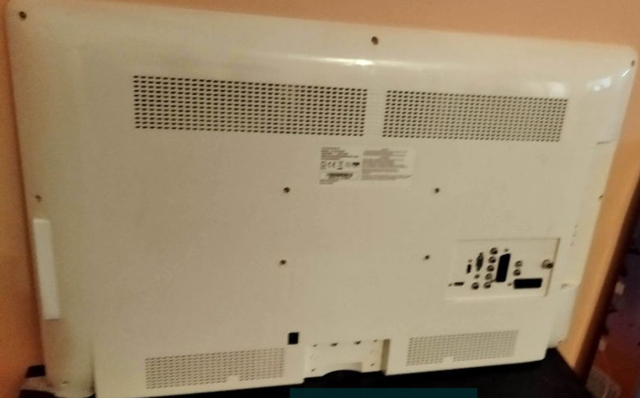 Телевизор 32* 81cm. LCD SHARP LC32LE320E. Киев - изображение 3