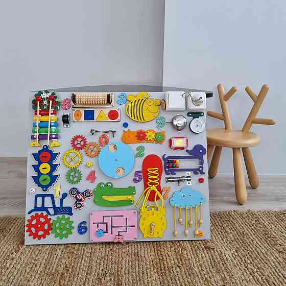 Бізіборд Розвивальна дошка 50х60 унісекс Розвивальну дошку для дітей від 6 місяців для розвитку дрібної моторики Київ