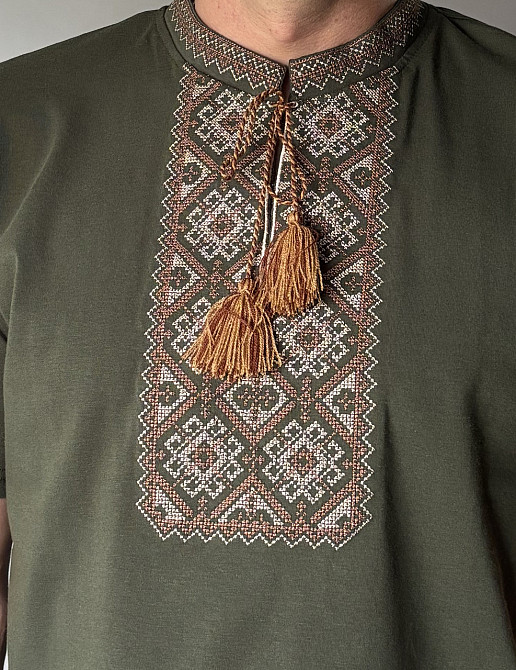 Мужская футболка вышиванка хаки с коричневым орнаментом Киев - изображение 2