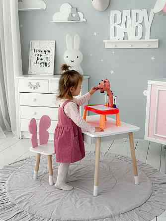 Стіл прямокутний з шухлядою 46х60х45 і стілець метелик 26х26х24, столик та стільчик для дівчачої кімнати, рожевий з білим Київ
