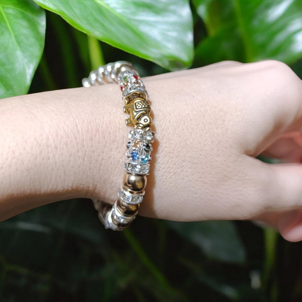 Жіночий браслет біжутерія на руку на гумці міцний модний стильний новий білий червоний намиста під перли Одеса - фото 1