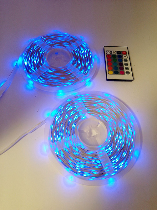 Світлодіодна стрічка RGB 30м 23716 Луцьк - фото 1