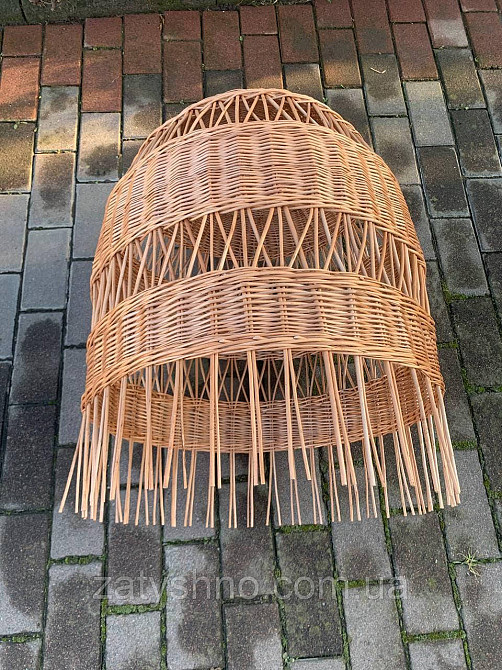 Плетені люстри з лози в кафе Київ - фото 4