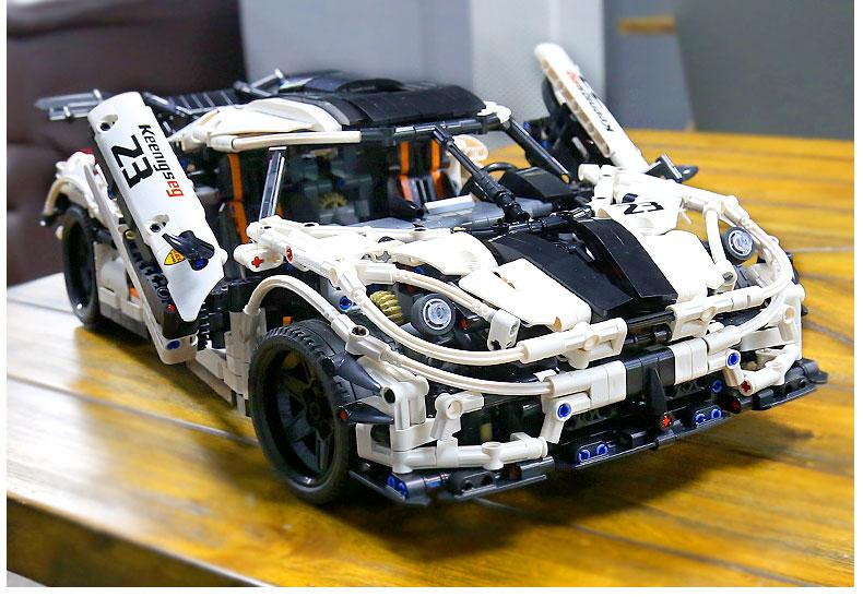 Конструктор автомобиля Koenigsegg «One:1»  на 3063 деталей Mould King Каменец-Подольский - изображение 2