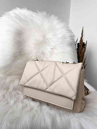 Сумка женская вечерняя нарядная белая дамская сумочка на цепочке сумки женские Бежевый Киев