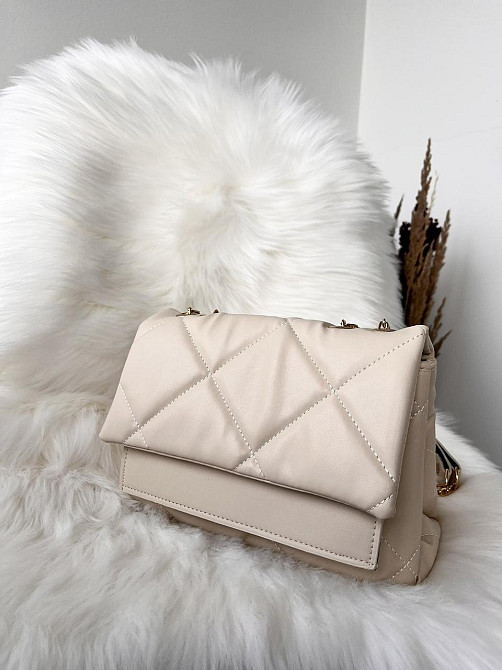 Сумка жіноча вечірня ошатна біла сумочка на ланцюжку сумки жіночі Київ - фото 3