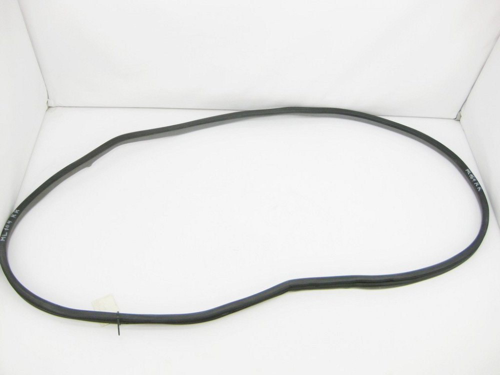 Mercedes-Benz  A1646900398 7G30 Ущільнювач задніх дверей на кузові сірий ML W164 Одесса - изображение 4