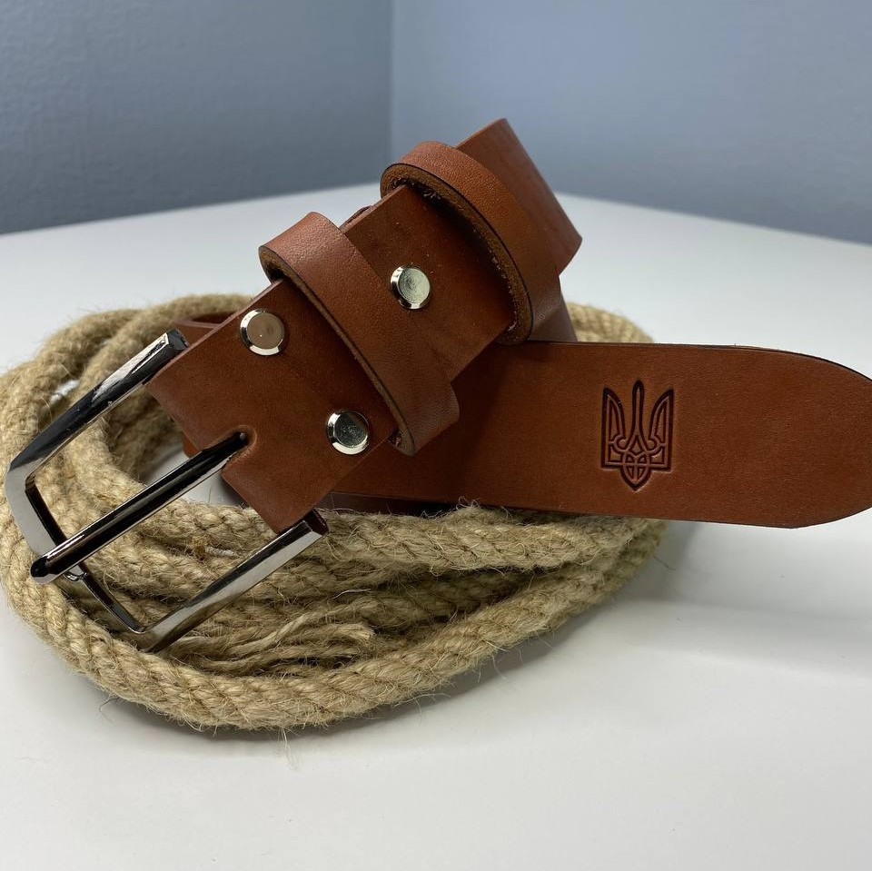 Чоловічий ремінь з натуральної шкіри для джинсів, шкіряний пояс з тисненням Герб, коричневийMasterSem Київ - фото 2