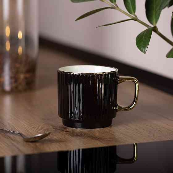 Чашка фарфоровая с золотым ободком и золотой ручкой 300 (мл) Черная RX-N231129B Киев