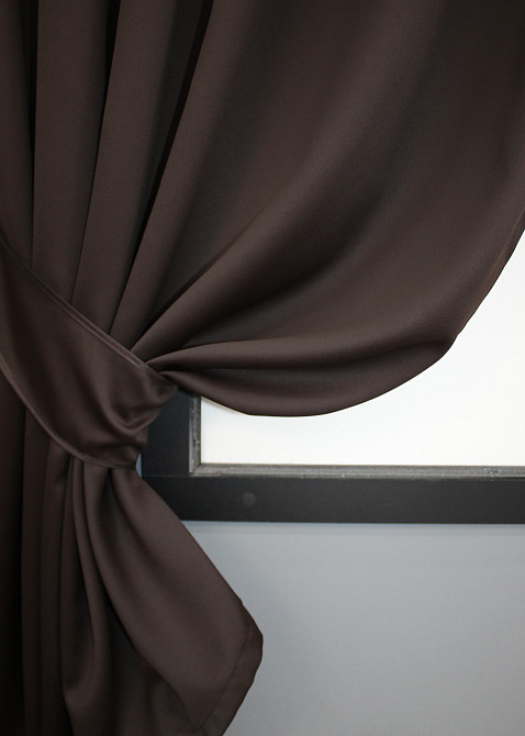 Комплект коротких штор VR-Textil Блэкаут Midnight № 1678ш Венге 140х170 см 2 шт (35-0325) Киев - изображение 3