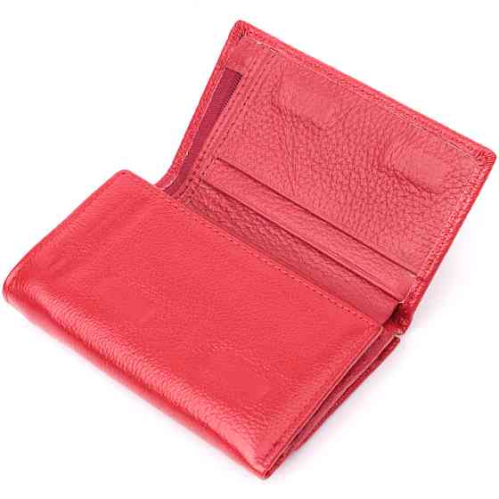 Кожаный удобный женский кошелек в три сложения ST Leather 22490 Красный Киев